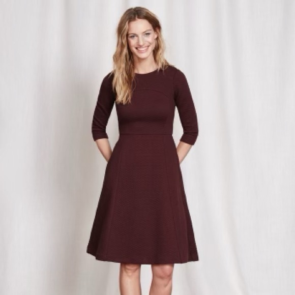 Boden Colorblock Quilted Curve and Flare Dress - Picture 10 of 10